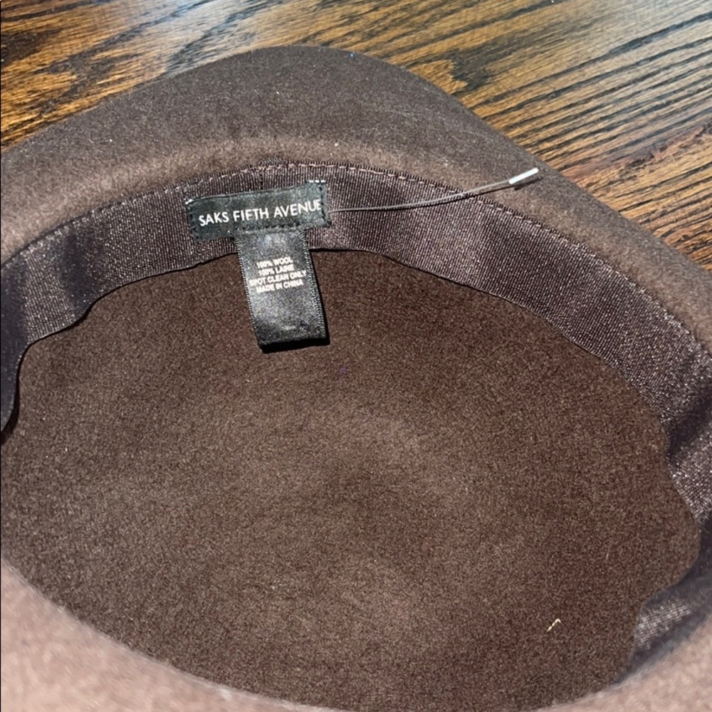 Brown hat - Picture 2 of 2